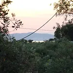 Karapataki アパート *